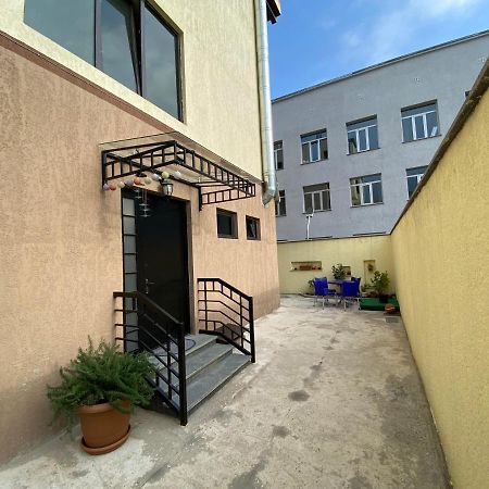 Lovely And Cozy Apartment! Kutaisi Luaran gambar